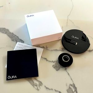 2nd generation Oura ring.  Silver, size 6